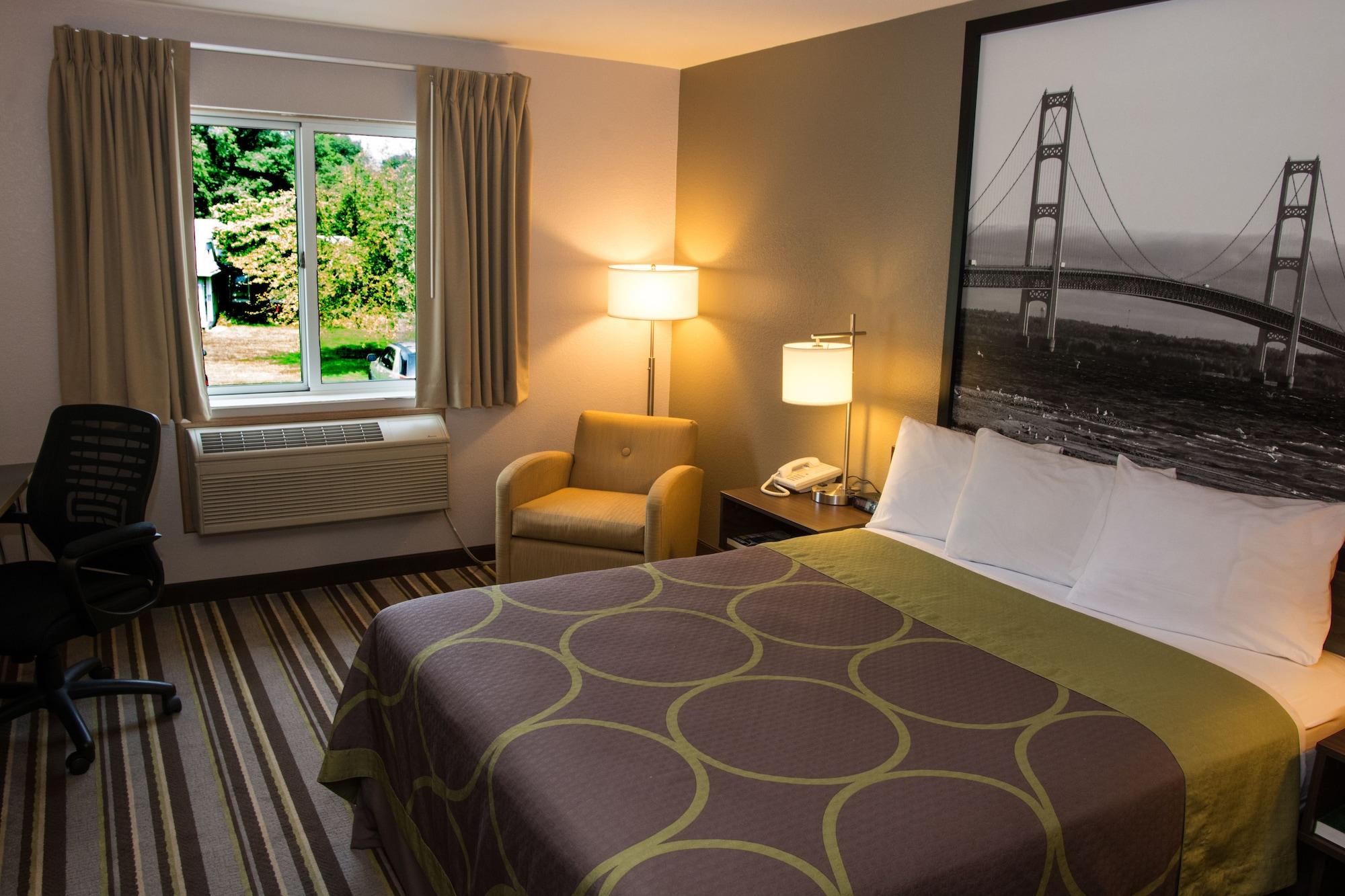 Super 8 By Wyndham Manistee Hotel Luaran gambar